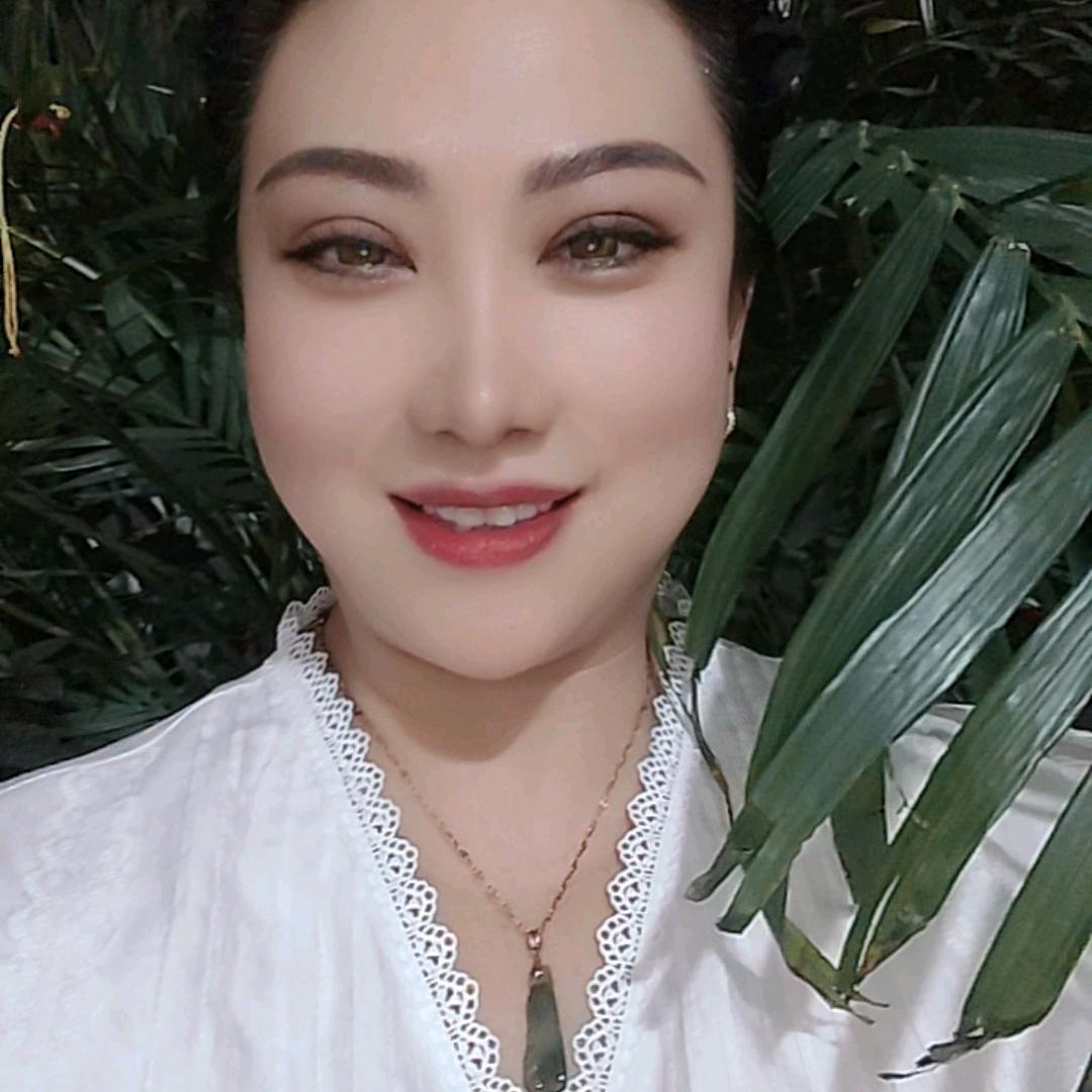 新云尚美店万花路1号，《粑粑菜市场口