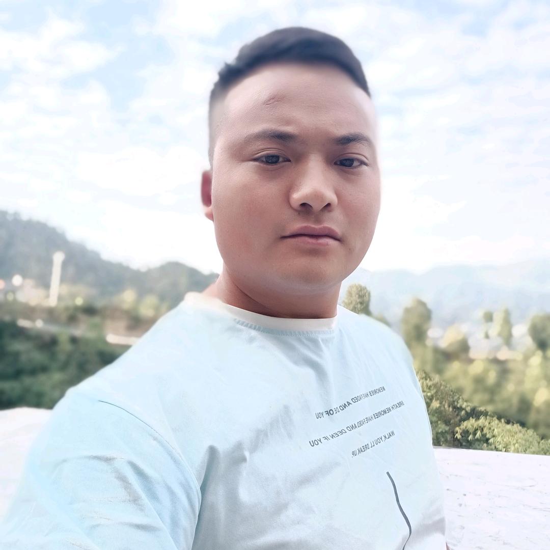 小鱼儿🍀🍀🍀🍀🍀