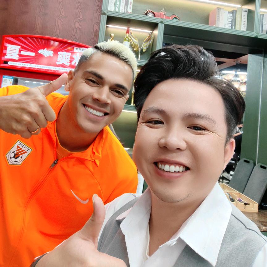 屯昌_绅士&男士理发馆 凯瑞