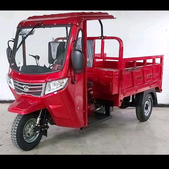 柳州宗隆三轮车经营部，时风柴油三轮车