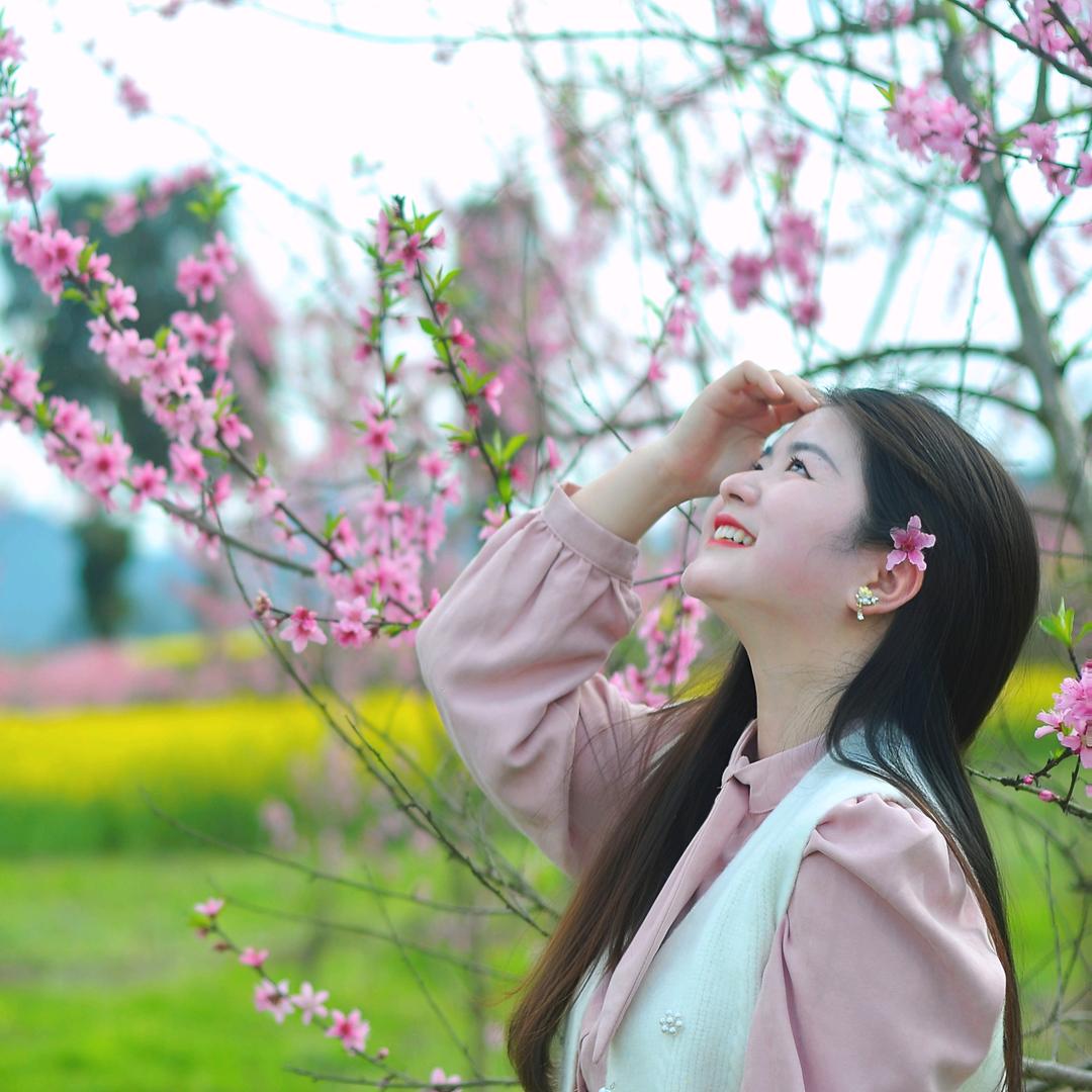 慧慧～美妆+花艺气球