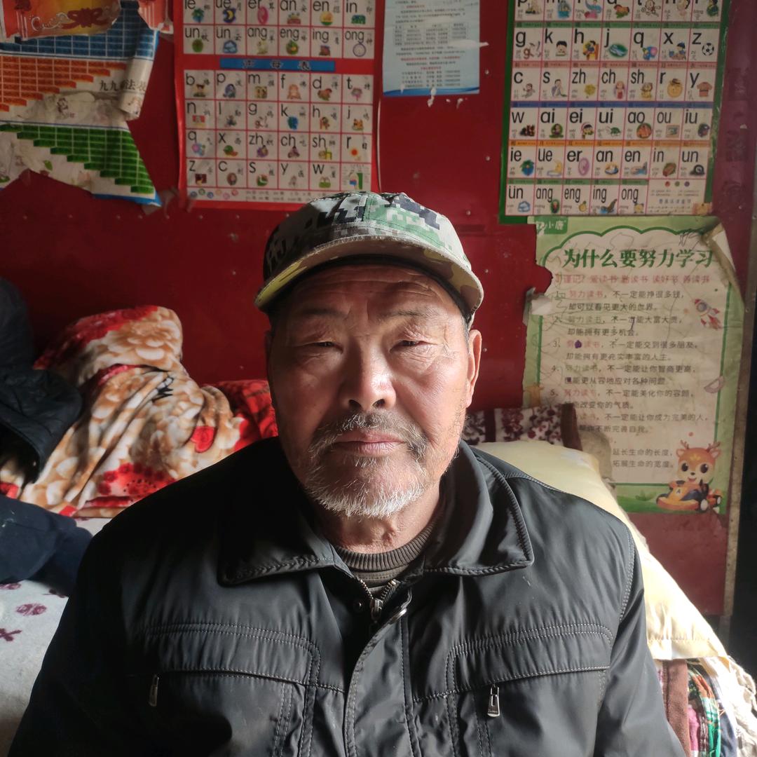 徐书见(徐成斌)