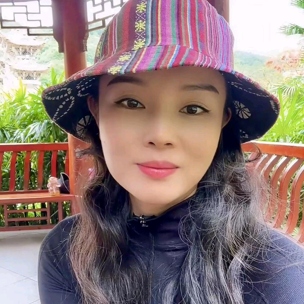 雅致＾时尚衣栊