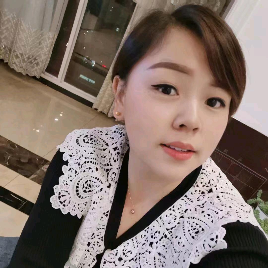 爱笑的女人