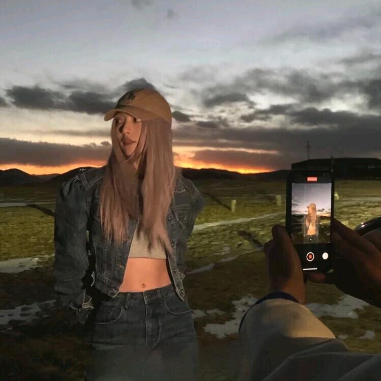 🌾