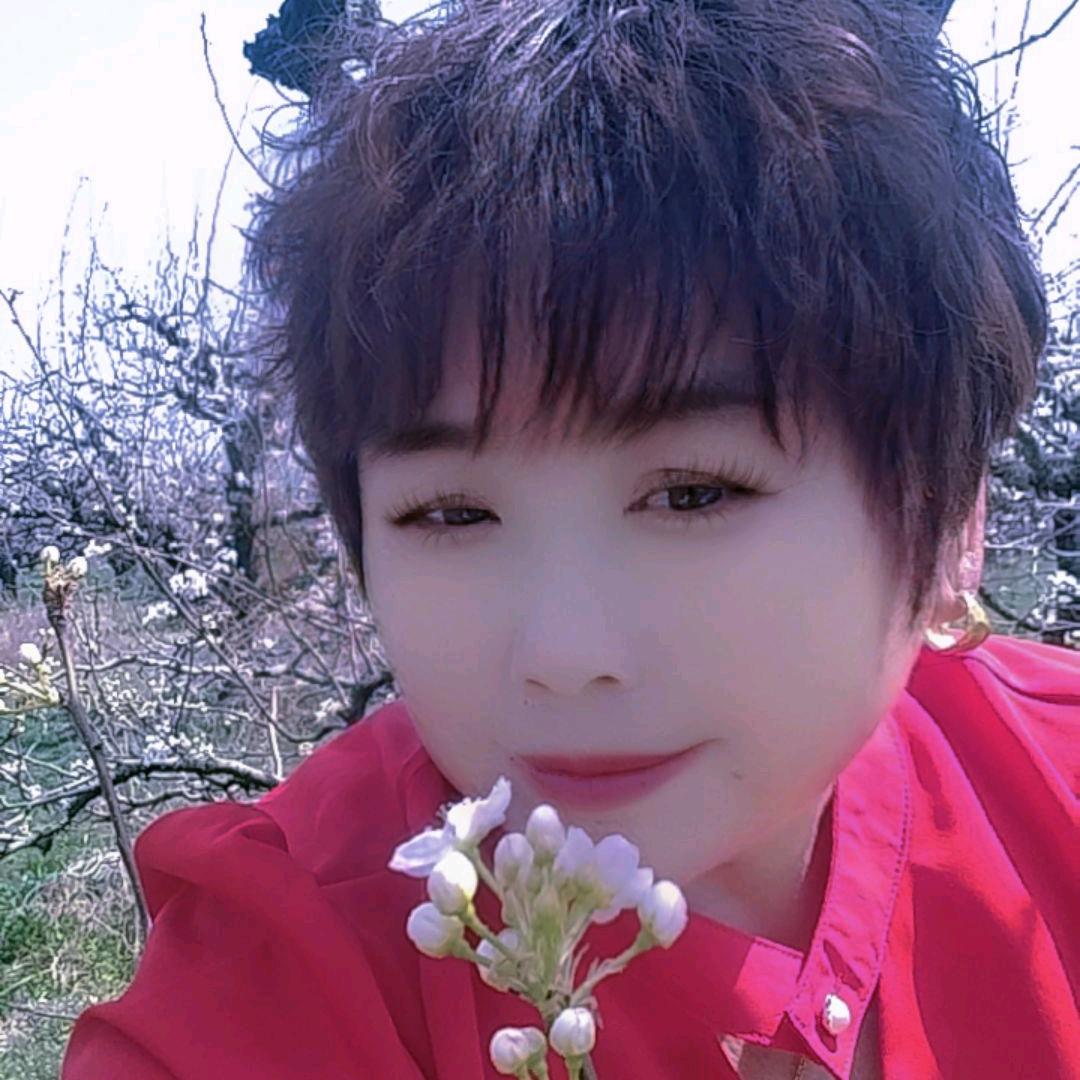 每天都有好心情🌹🍎🌸😄