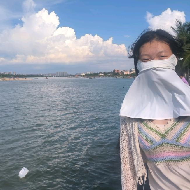 清清头像