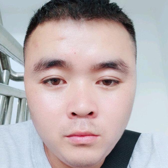 请叫我✔小胖胖