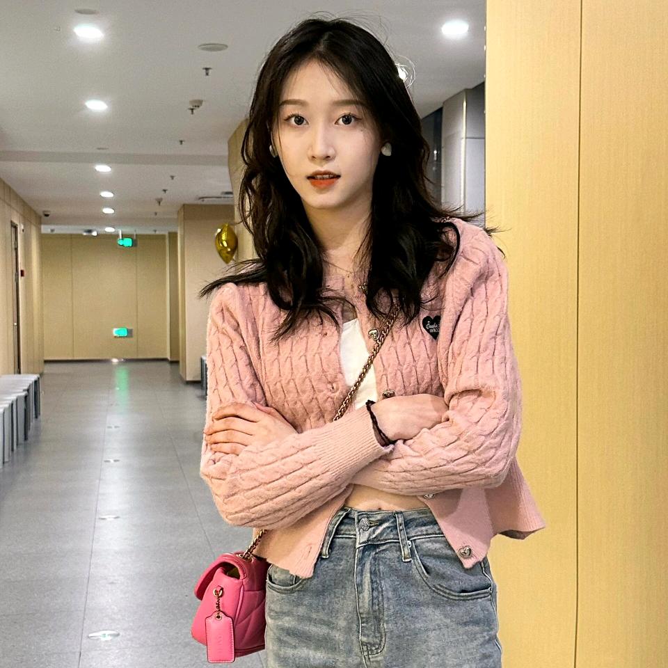 小胡不吃    🥕