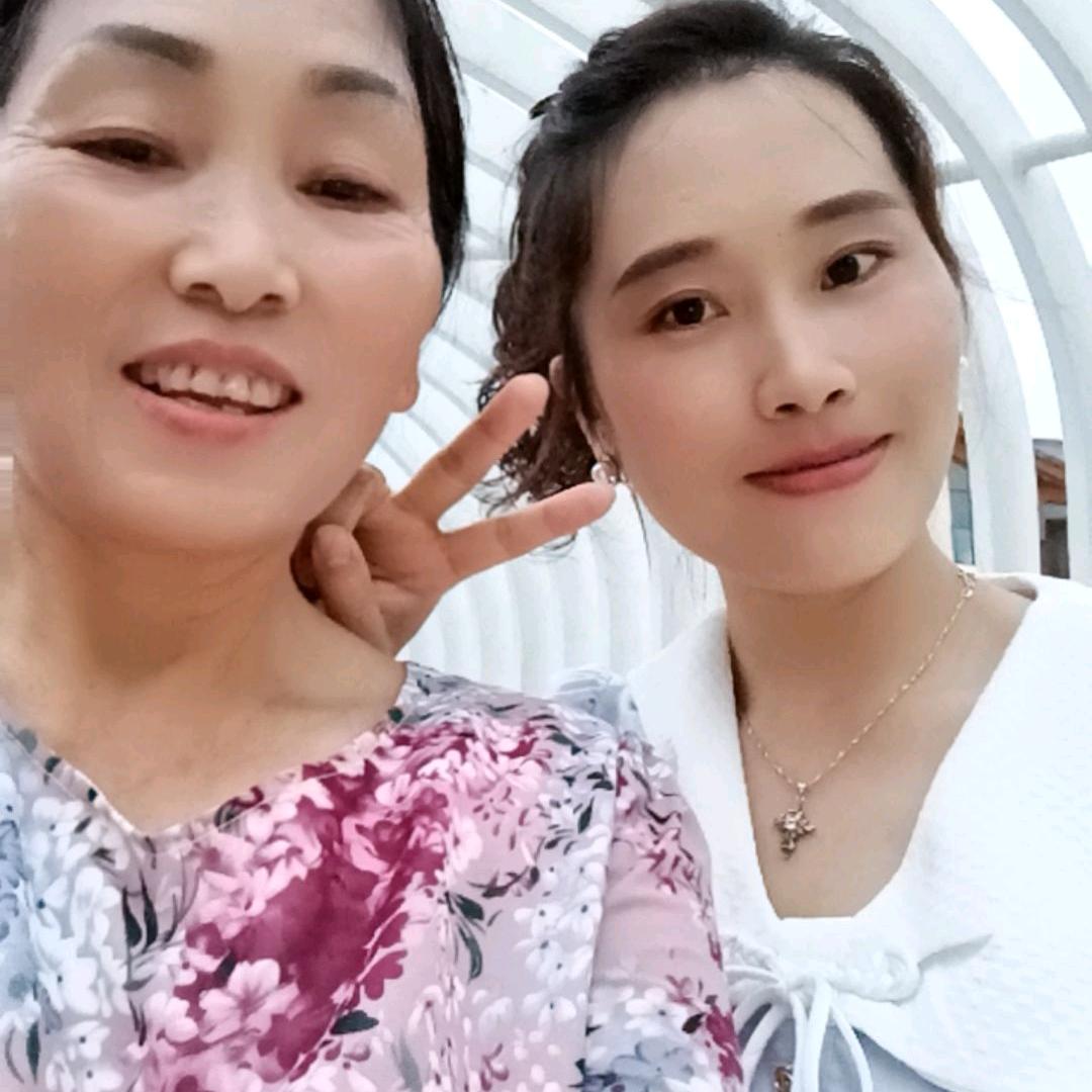 我是世界上最开心的人。