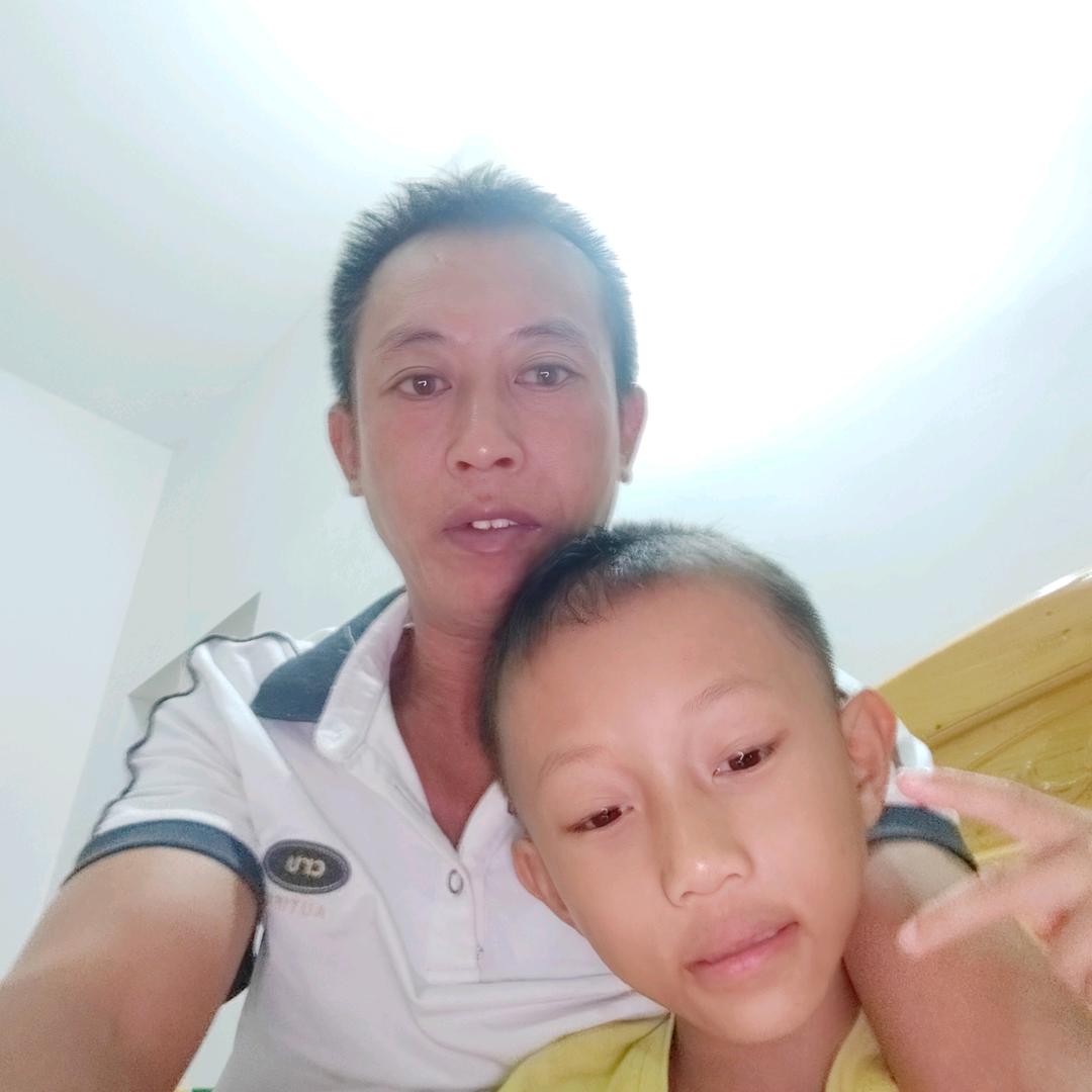 何光华