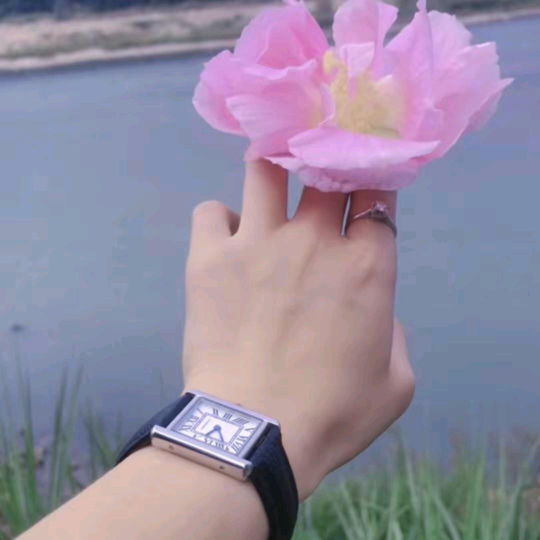 英子