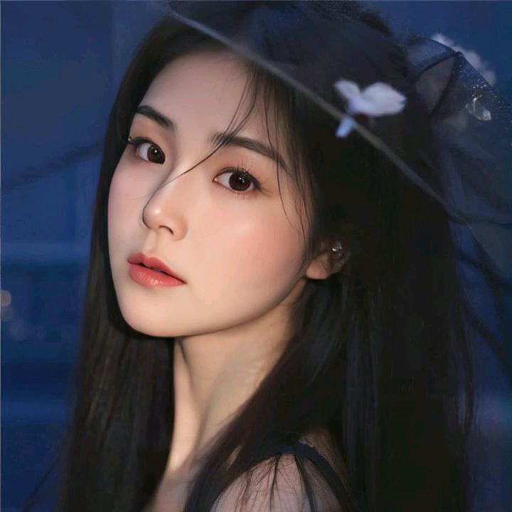 周哈哈💋