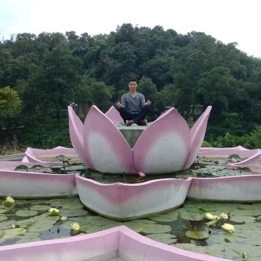 西天灵山董事长