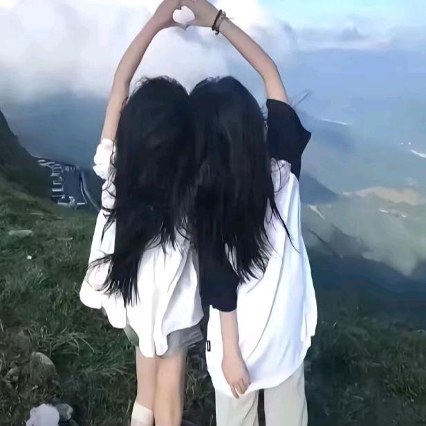 淋瑶。