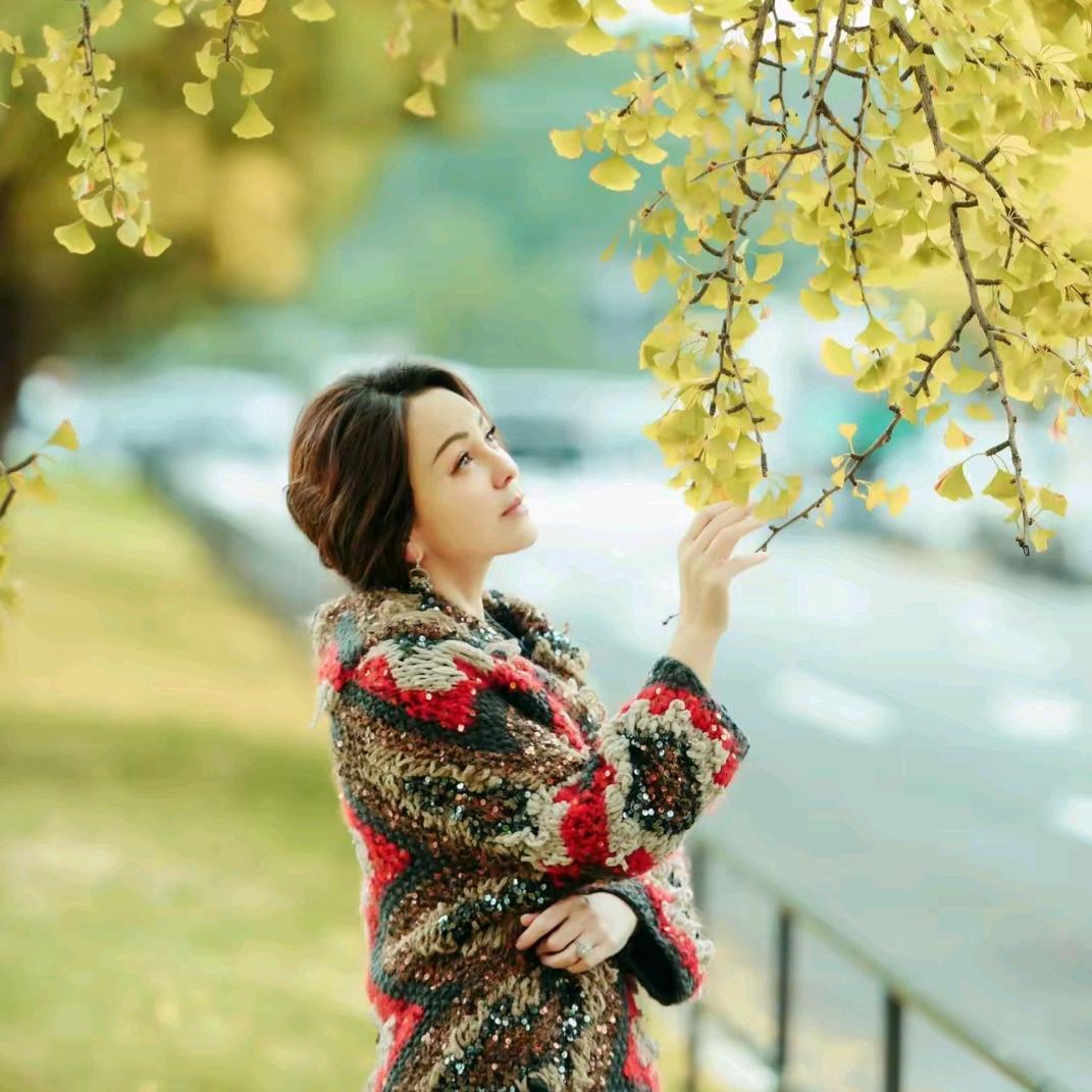 雪姨王琳の穿搭