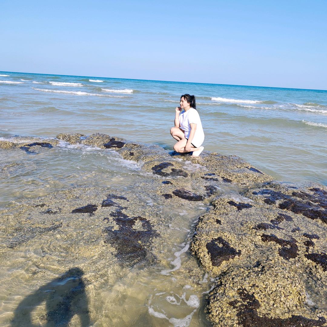 @忍痛刺心，（单身一个人）