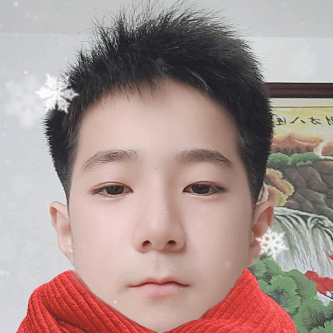 喜欢随处找乐子的小孩