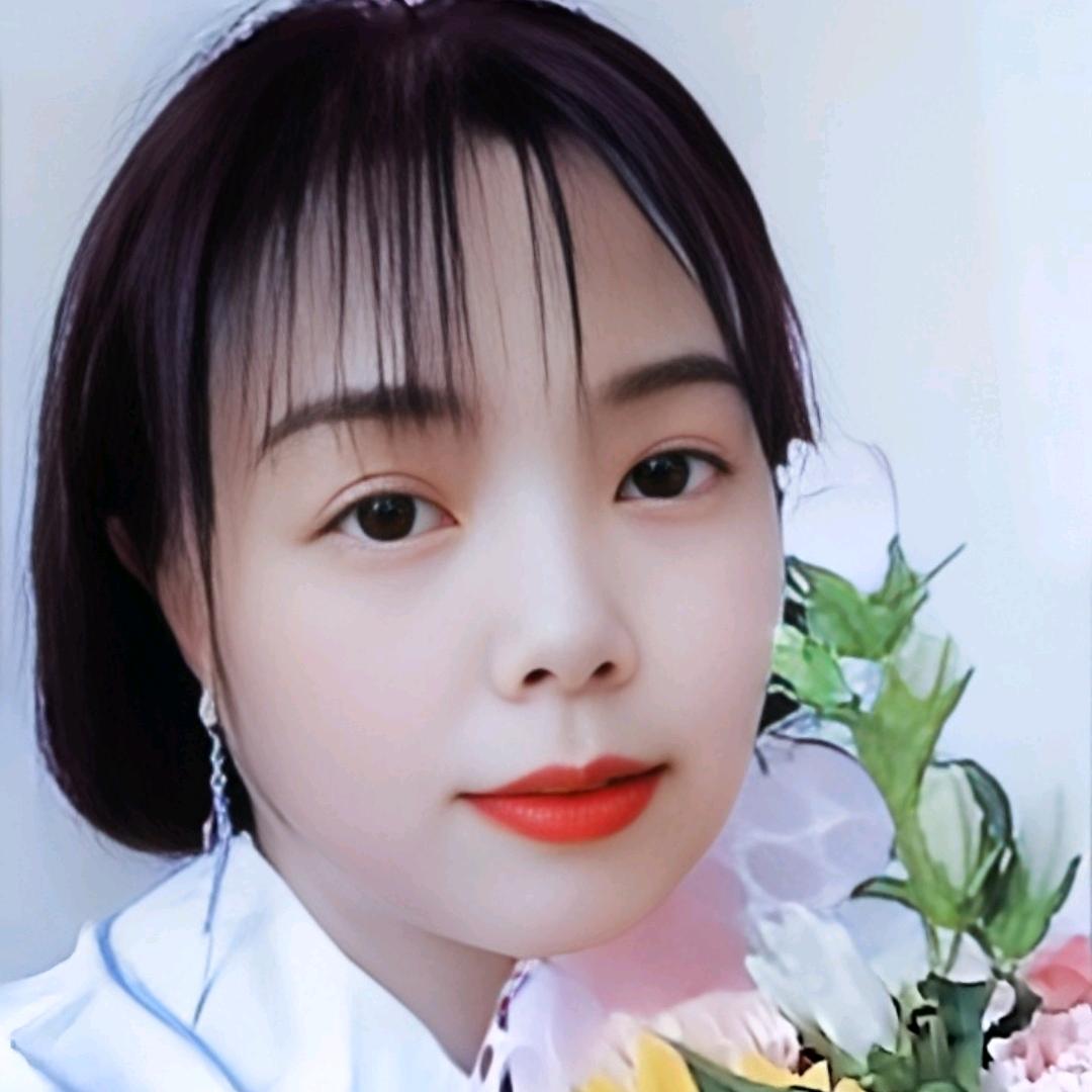 月月🔥