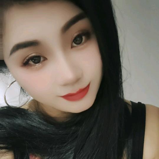 幸运女神小吴3993