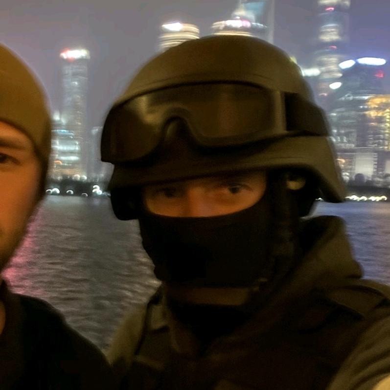 超级无敌宇宙屁里宝龙战士