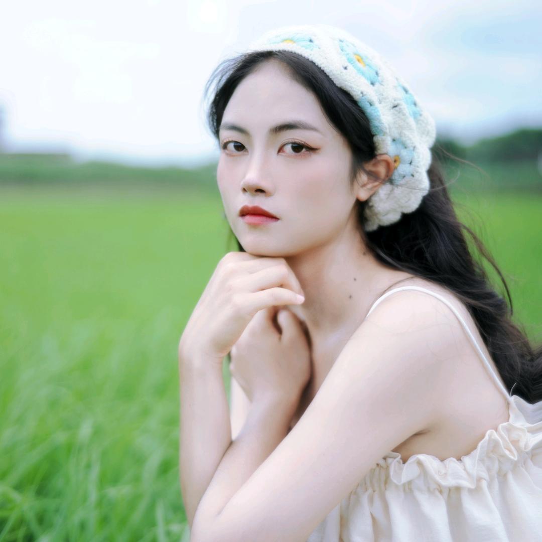 霓龙愔愔