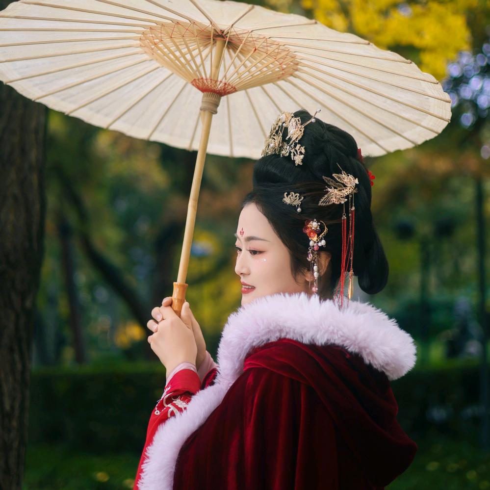 辣妹小熊🧸