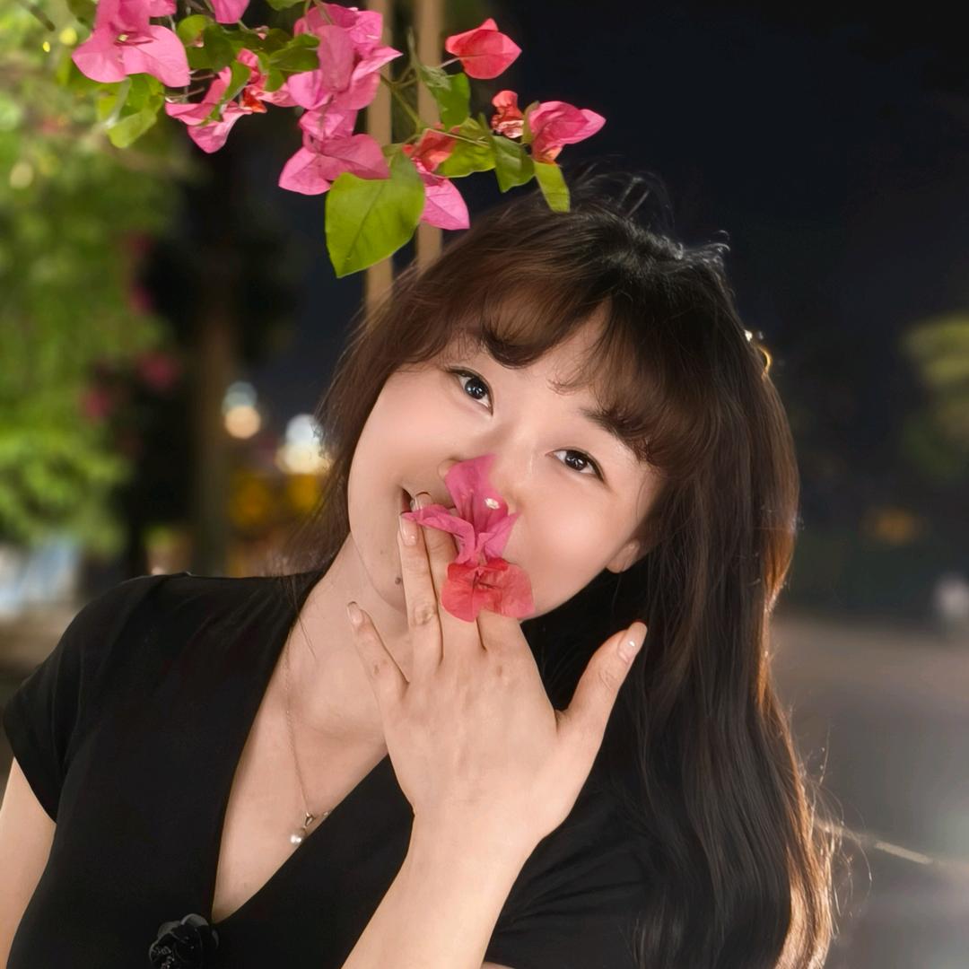 ╰︶绯色琉璃★、