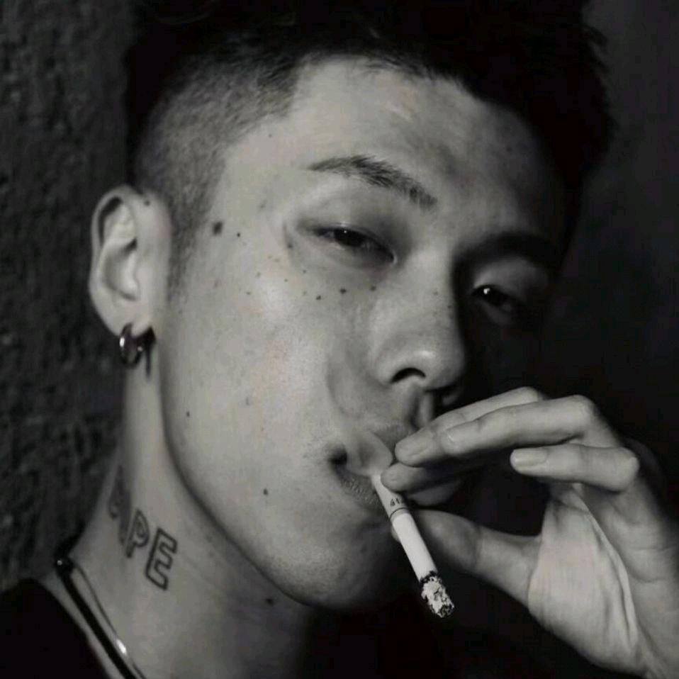 圲洑