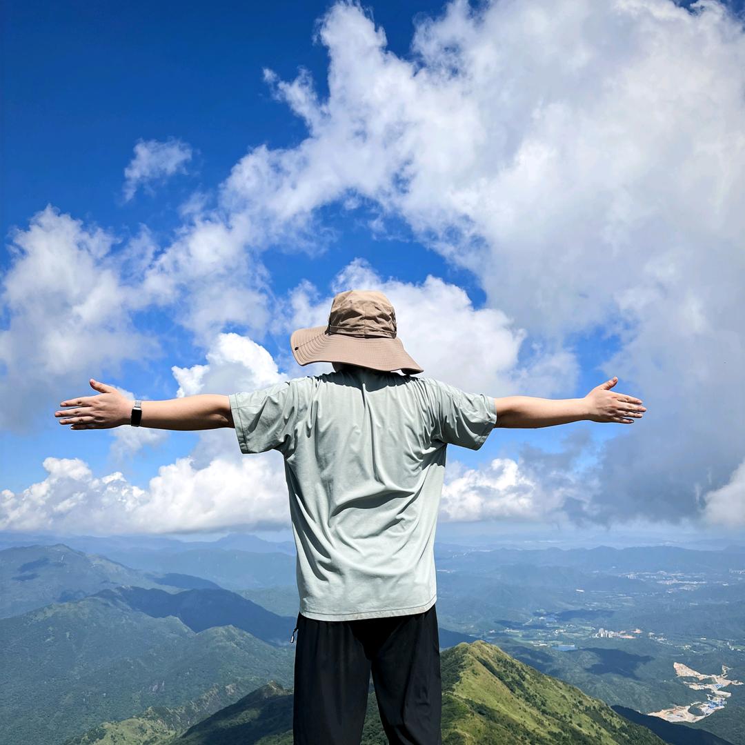 半醒半清晰Cium