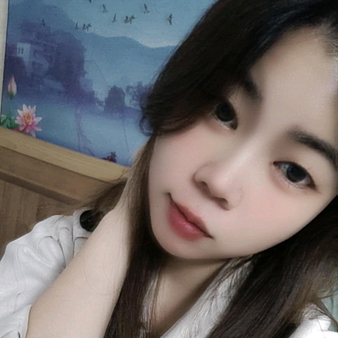 女人💐的小傲骨