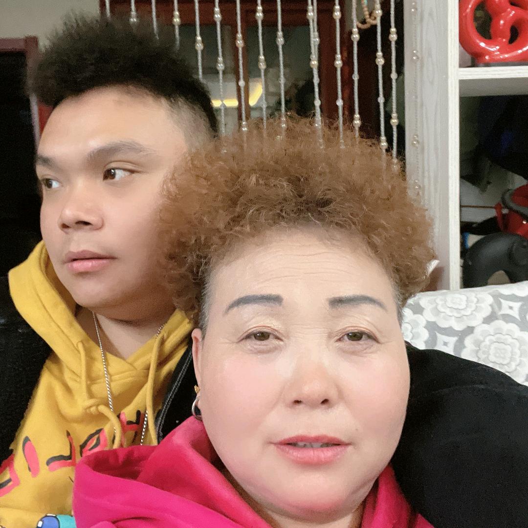 快乐的云朵
