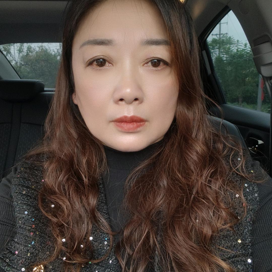 蓝姐，不定时直播