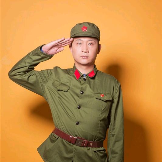 身高1米82的小乖宝