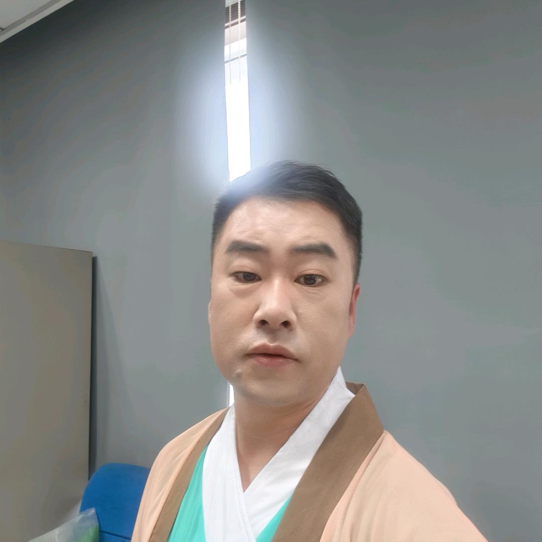 鹰击长空