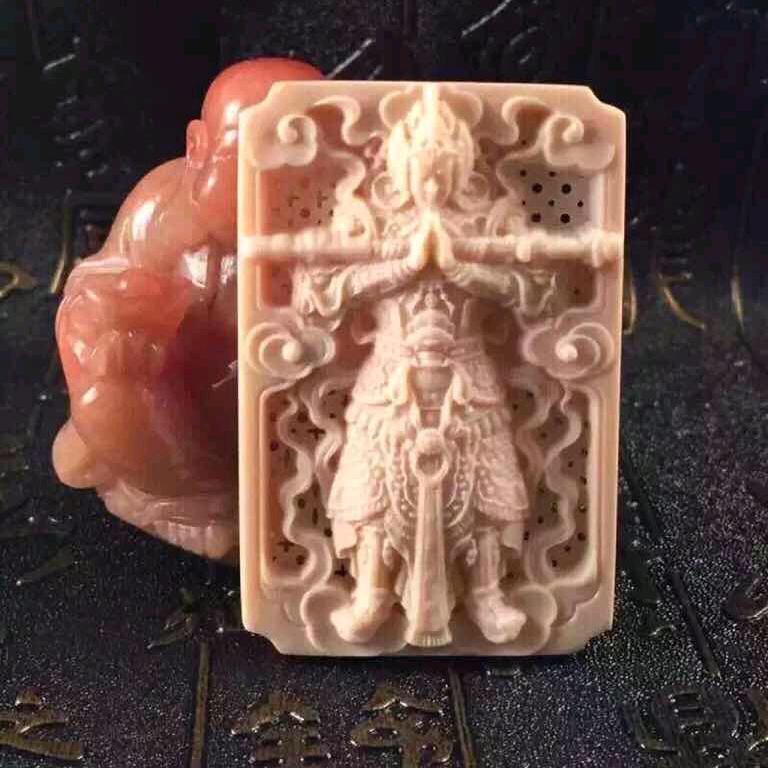 铜翔栩明