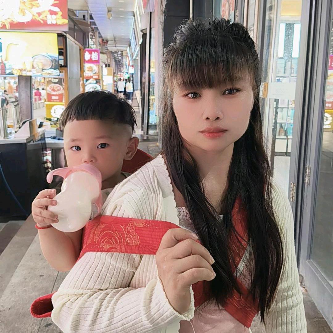 梅珍（单亲四宝妈）