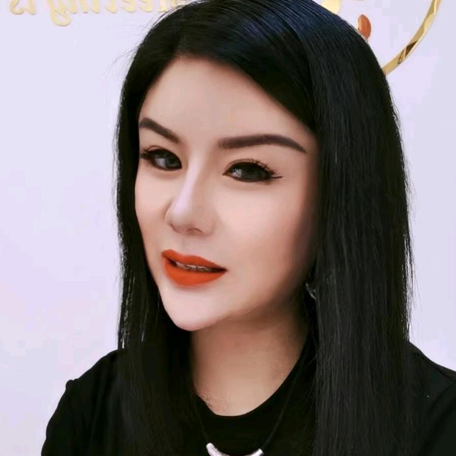 漯河市源汇区幸福巷伊贝儿精品女装