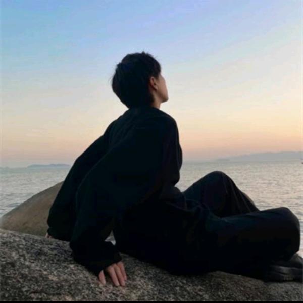 装修木工（小李）°