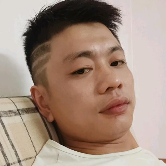 段憨憨
