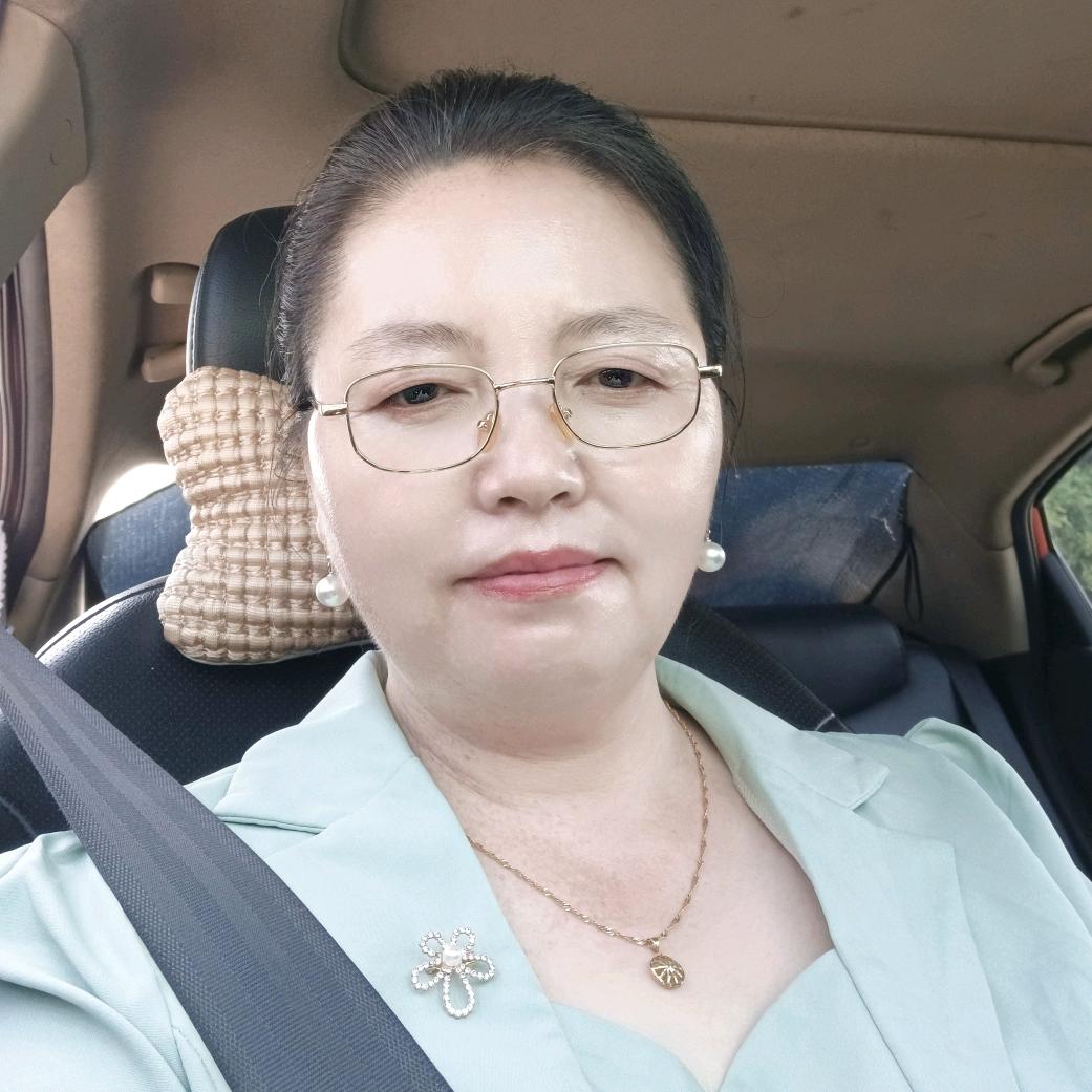 王姐穿搭