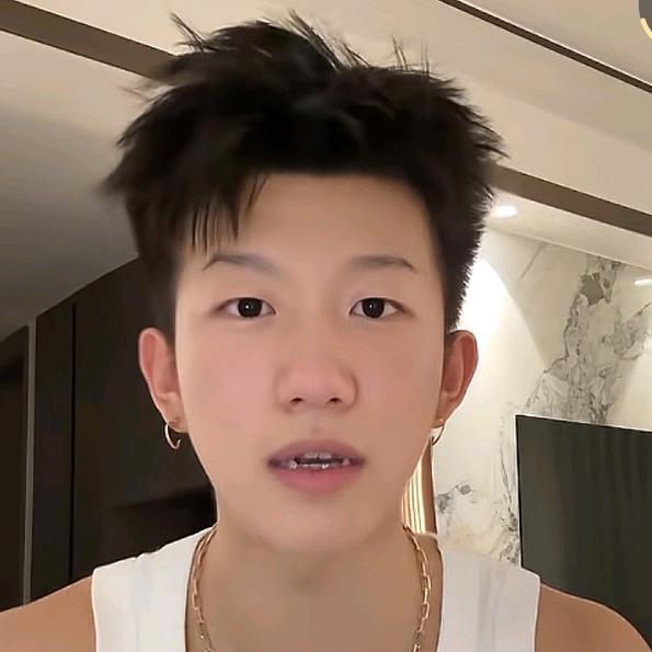 加仑（精致男人，精品男装）