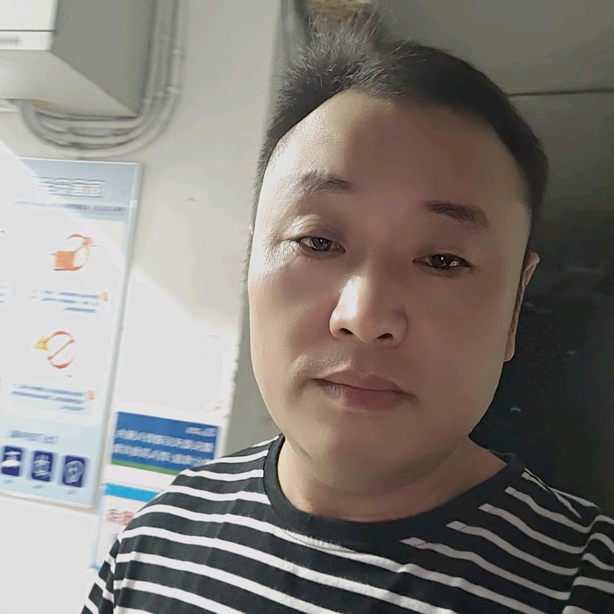 开拖拉机集团