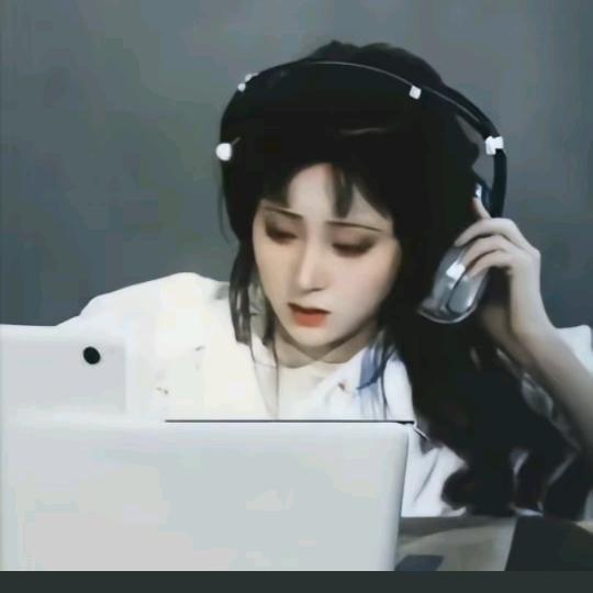 黛玉倒拔垂杨柳