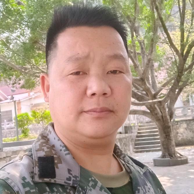 萍水相逢
