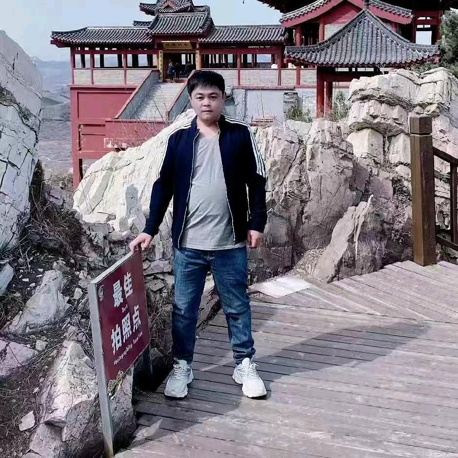 哥是你得不到的男人，狼王