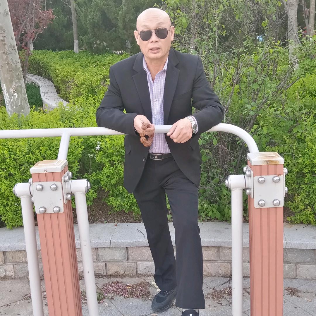 真诚哥