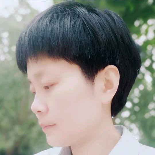 李辉