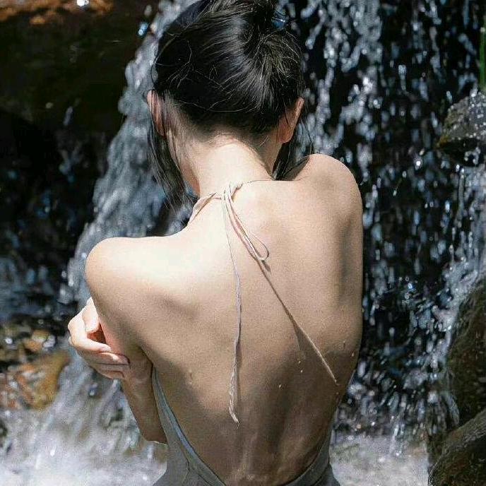 蓝桉