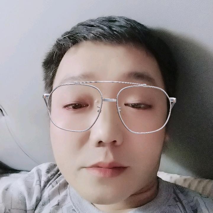 君踏桃花开盛世